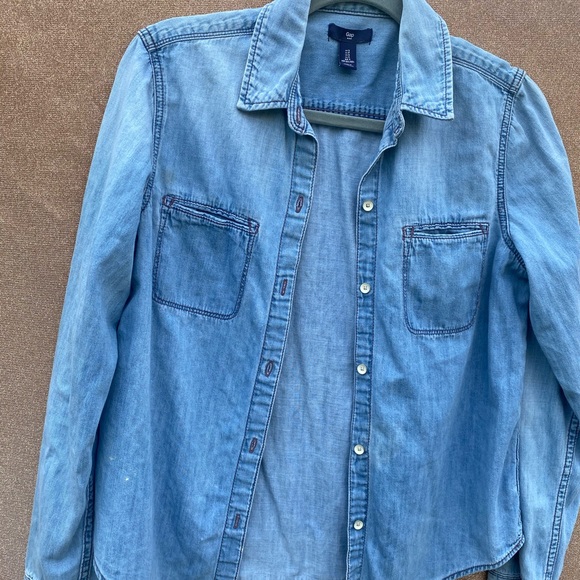 Gap - Picture 2 of 3